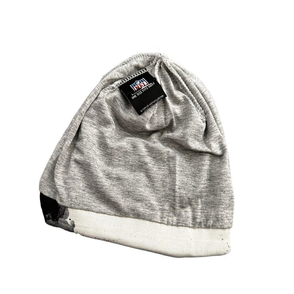 New Era Men's Atlanta Falcons Sideline Ink Knit Beanie One Size - Picture 5 of 11